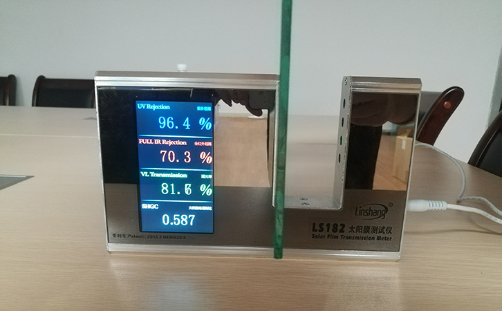 太陽(yáng)膜測(cè)試儀
